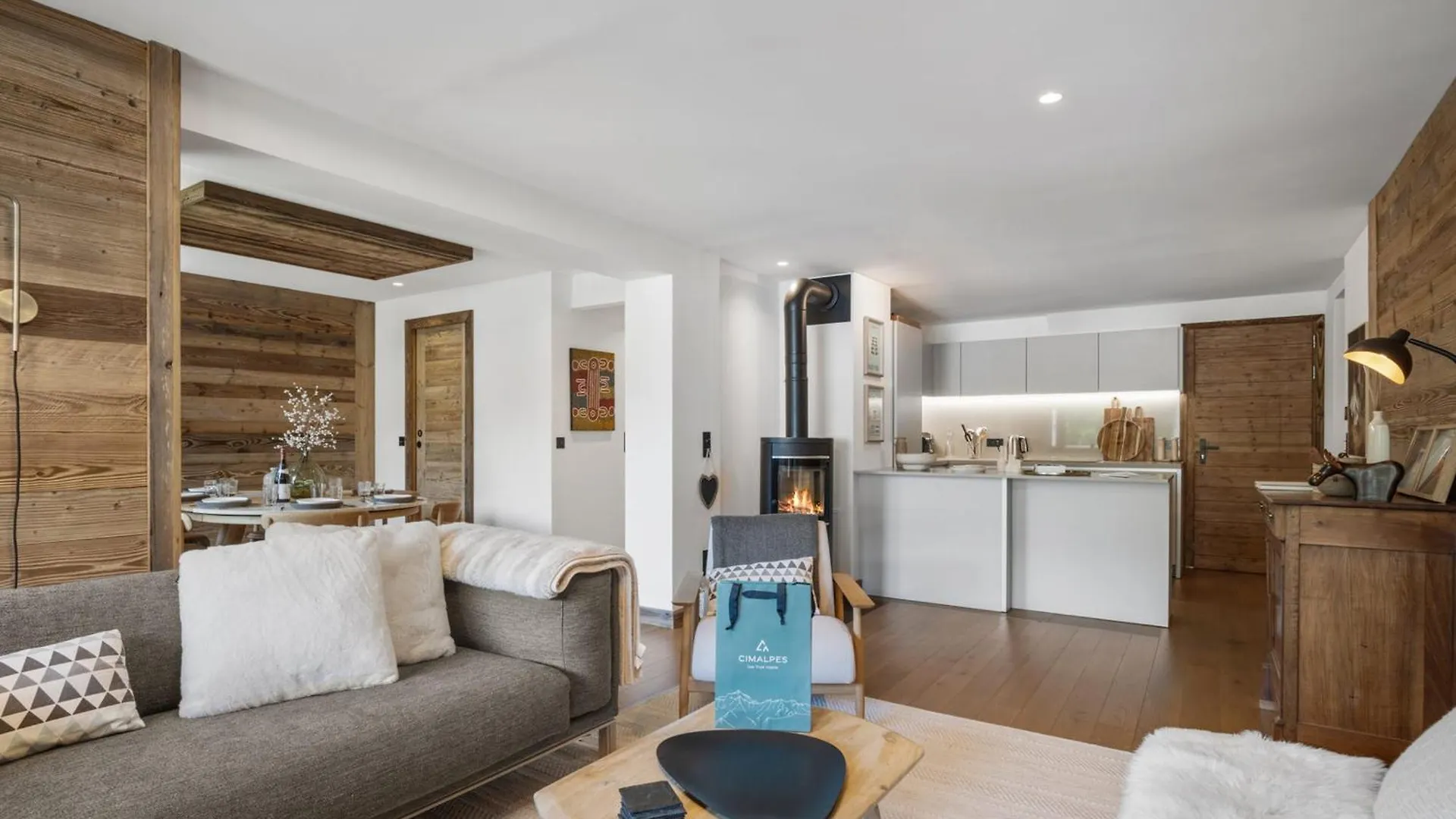 Appartement Pieds Des Pistes Pour 7 Pers Avec Wifi - Saint-Martin-De-Belleville - Fr-1-570-62 0*,  France